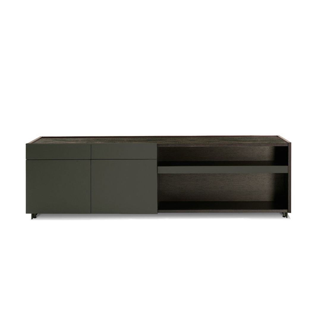 Комод Jobs High Cabinet от Poltrona Frau